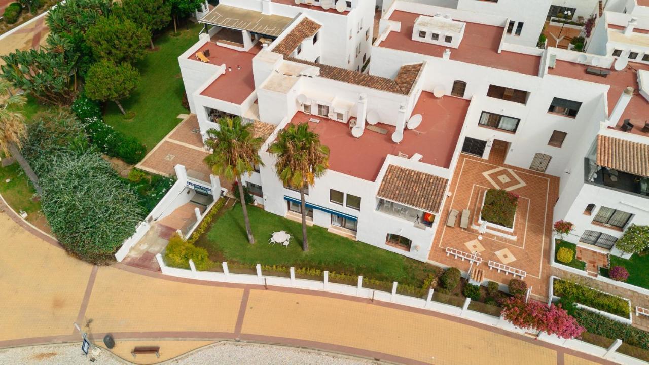 Home, With Direct Access To The Beach, Sea Views And South Facing, In Puerto Banus Appartamento *